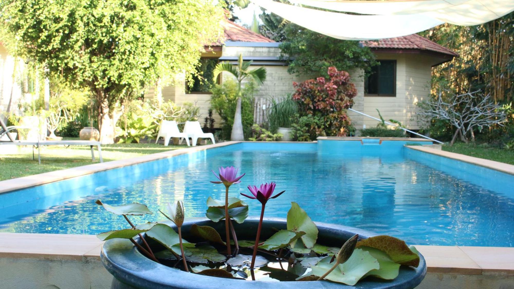 Navari Homestay Rayong Extérieur photo