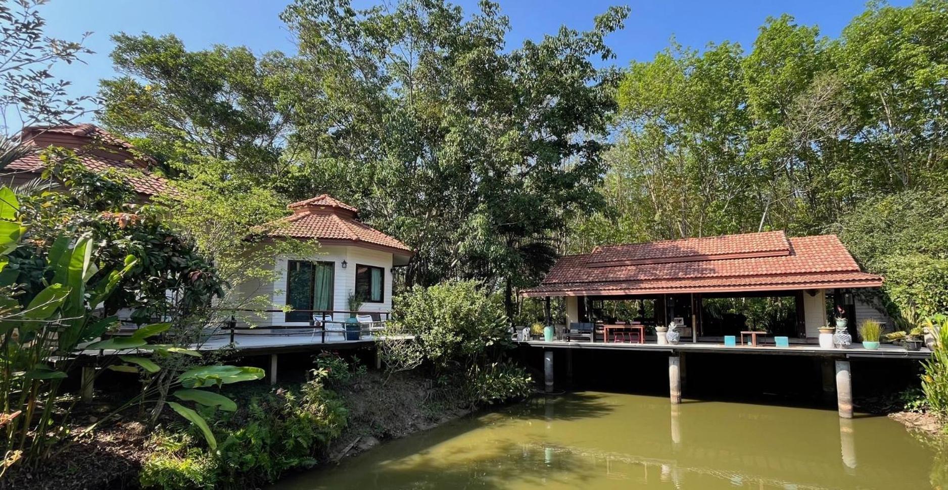 Navari Homestay Rayong Extérieur photo